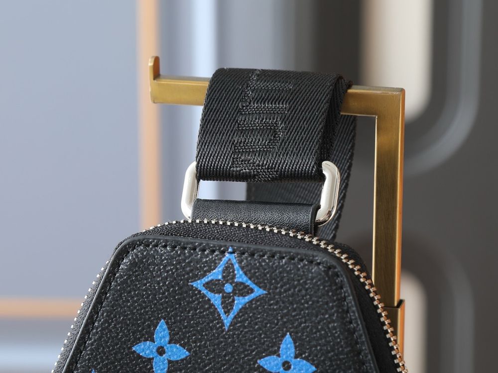 ЕКСКЛЮЗИВ! Бананка Louis Vuitton Avenue сумка мужская кожаная