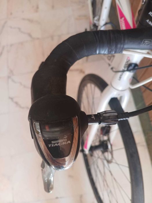 Bicicleta estrada Boardman disc