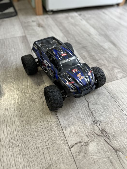 Remo Hobby SMAX 1/16 машинка на радиоуправлении
