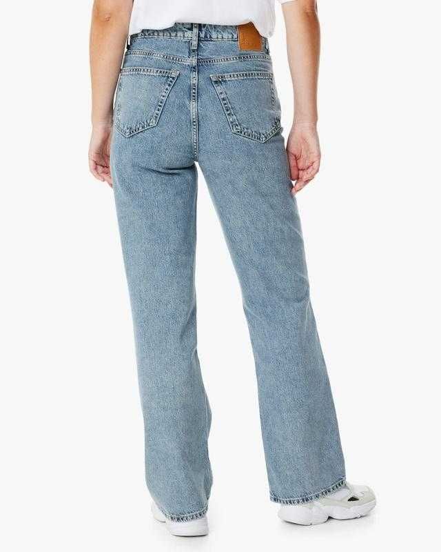 Джинси Tower Jen від Never Denim