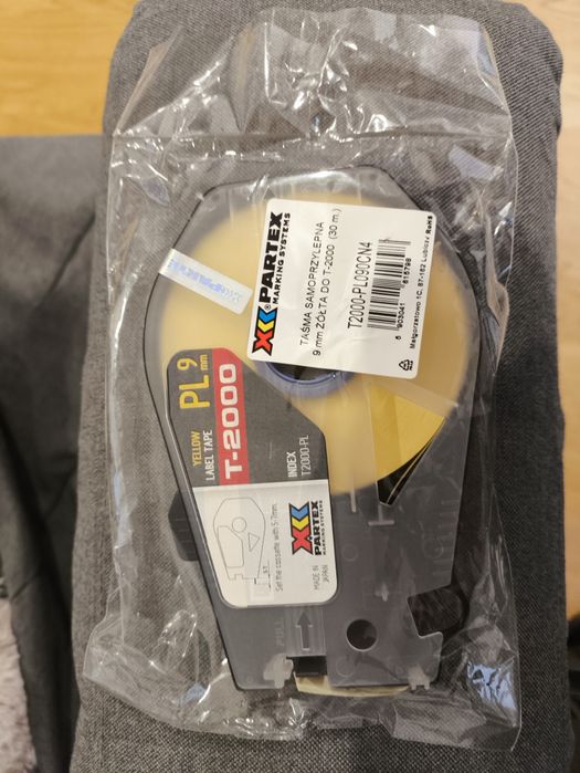 Taśma Partex żółta 9mm samoprzylepna T-2000
