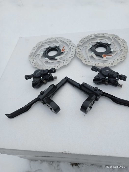 Klamki Shimano BL-MT200 zaciski hamulcowe tarcze SM-RT10 160mm kpl.