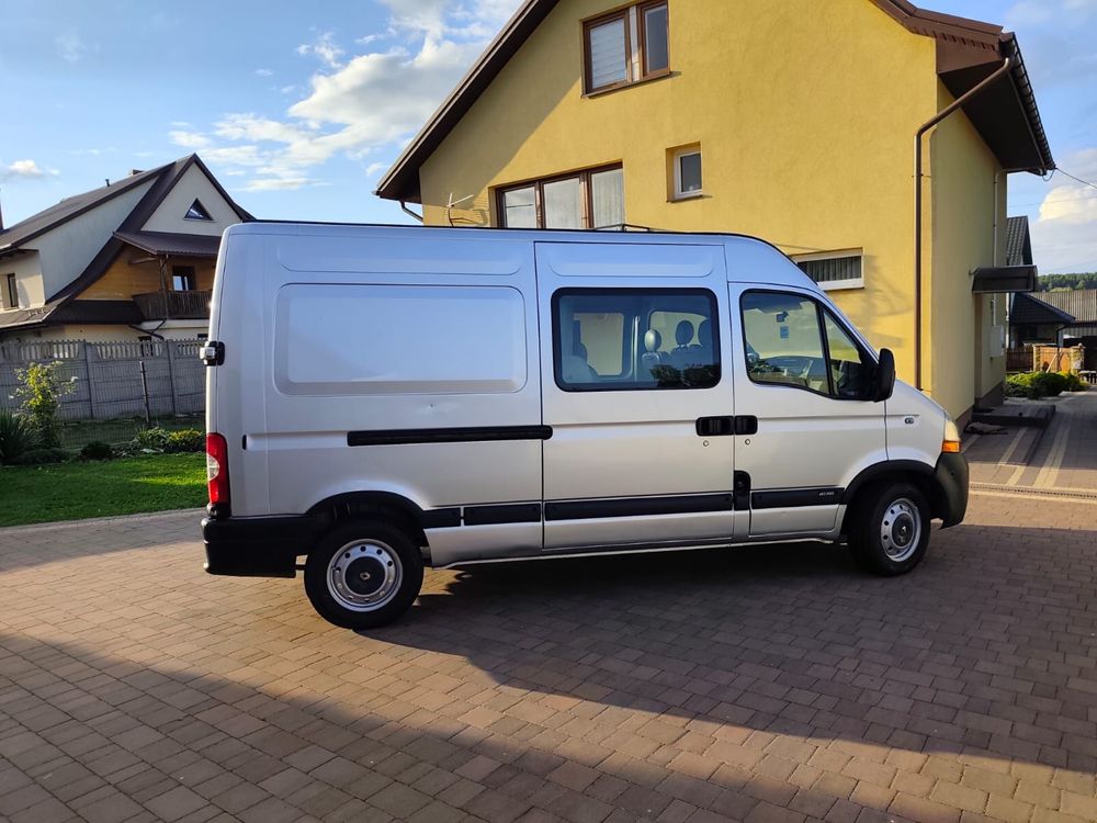 Renault master 2 2.5 100km 6-cio osobowy