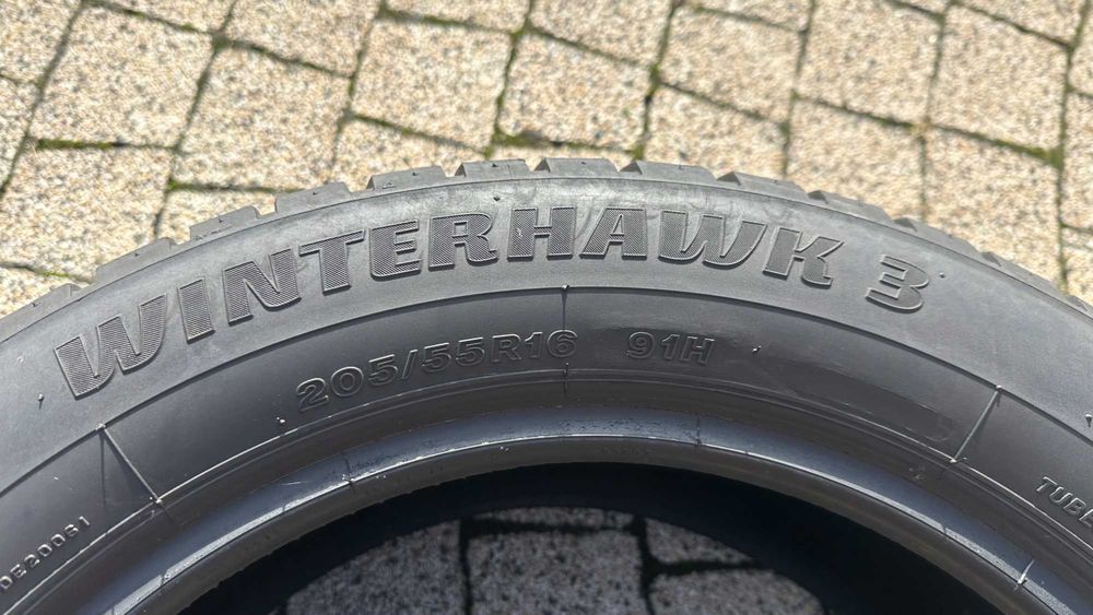 Para 205 55 R16 91H Firestone WinterHawk 3 bieżnik 2x4,5mm