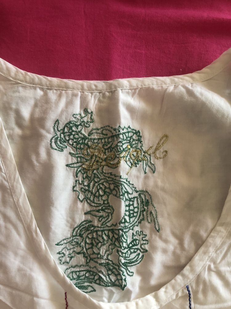 Blusa lindíssima da Desigual