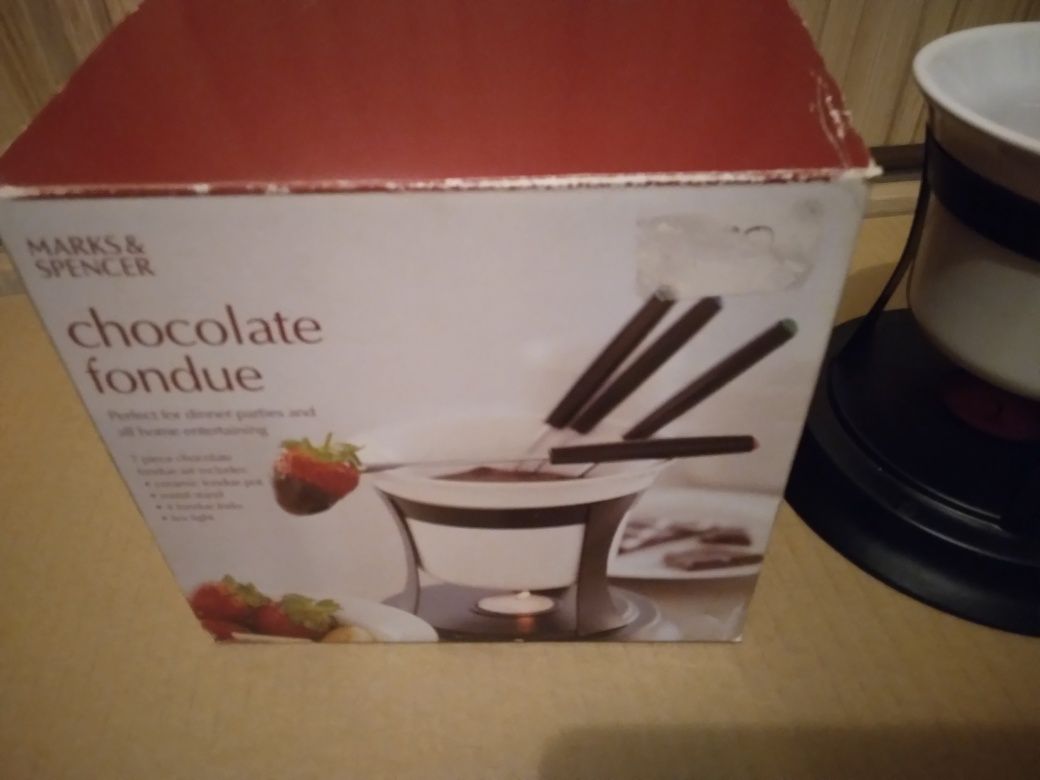 Marks and Spencer chocolate fondue