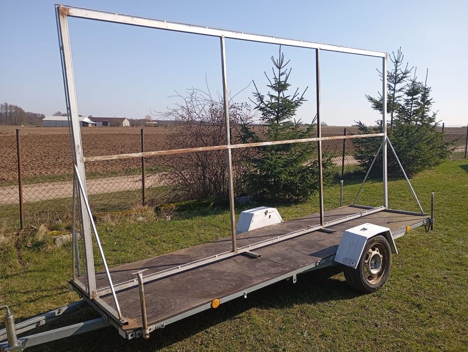 Przyczepka platforma reklamowa 4m na 1.25m i 2m wysoka ocynkowana