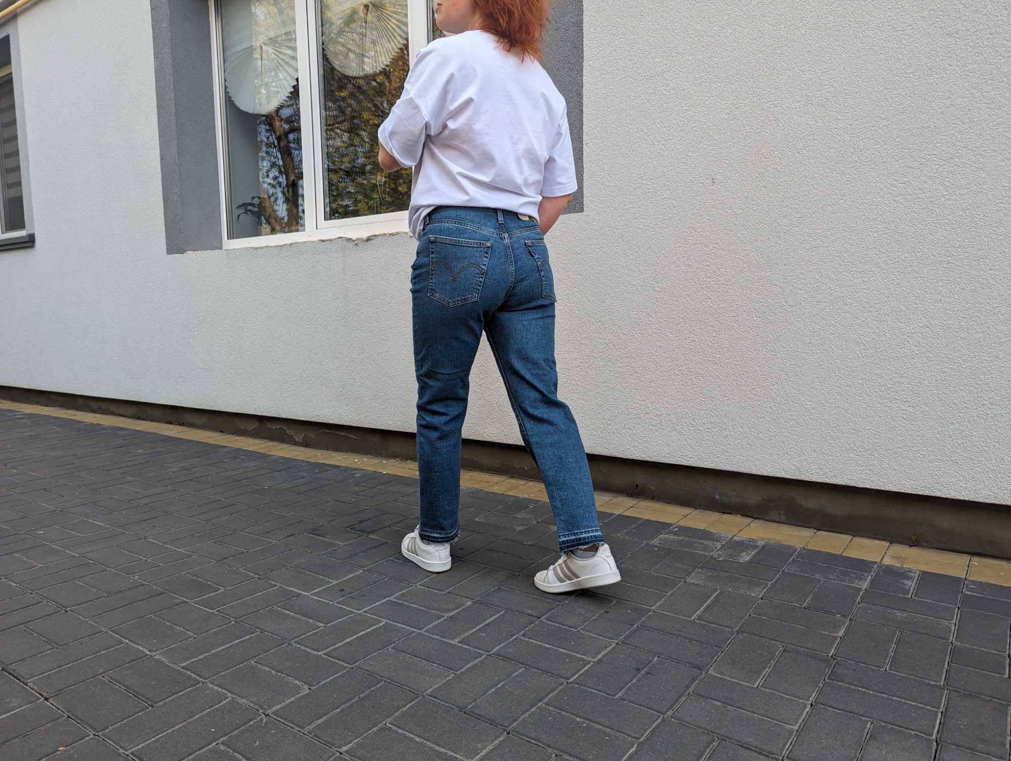 Levis. Настоящие идеальные женские джинсы. Жіночі джинси.