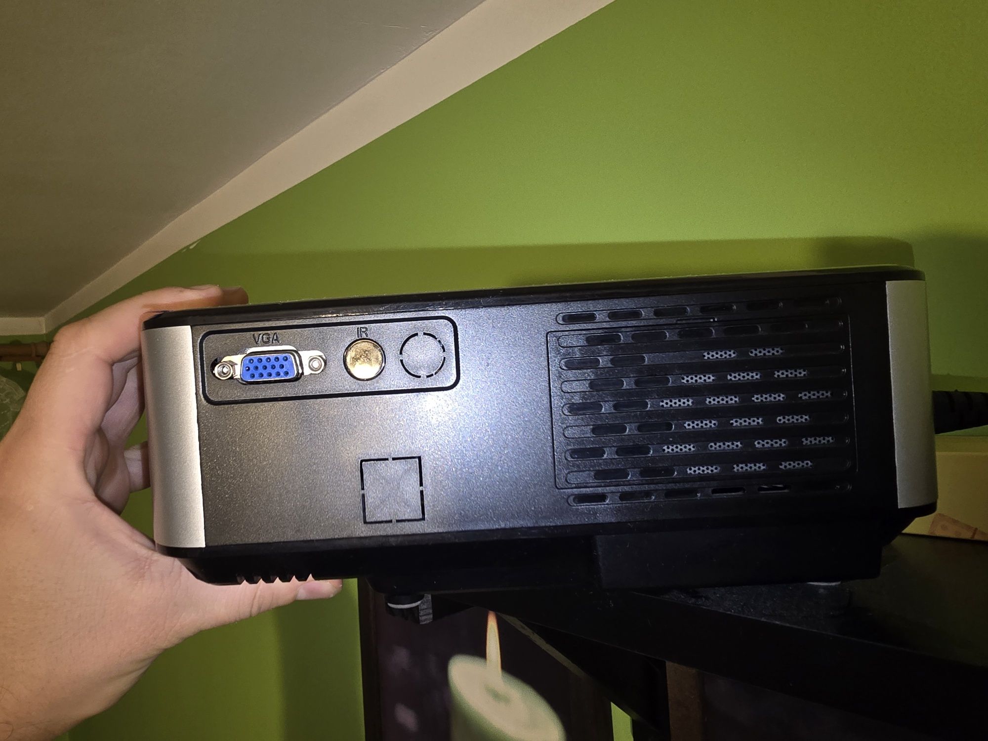Projektor Kruger & matz v-led50