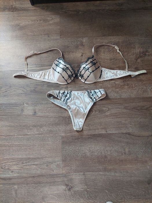 Бюстгалтер і трусики Pierre Cardin