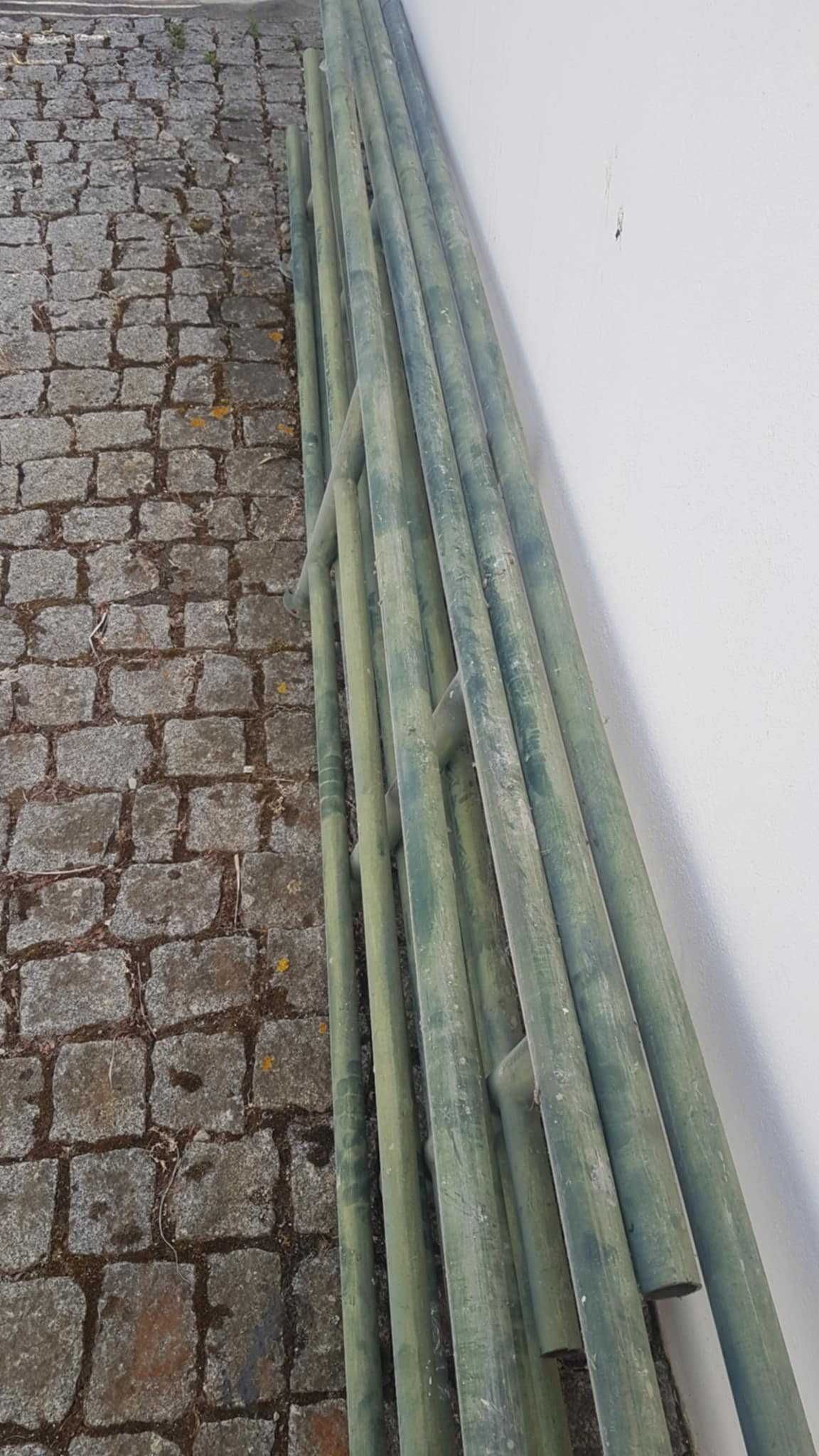 Grades de ferro em tubo galvanizado