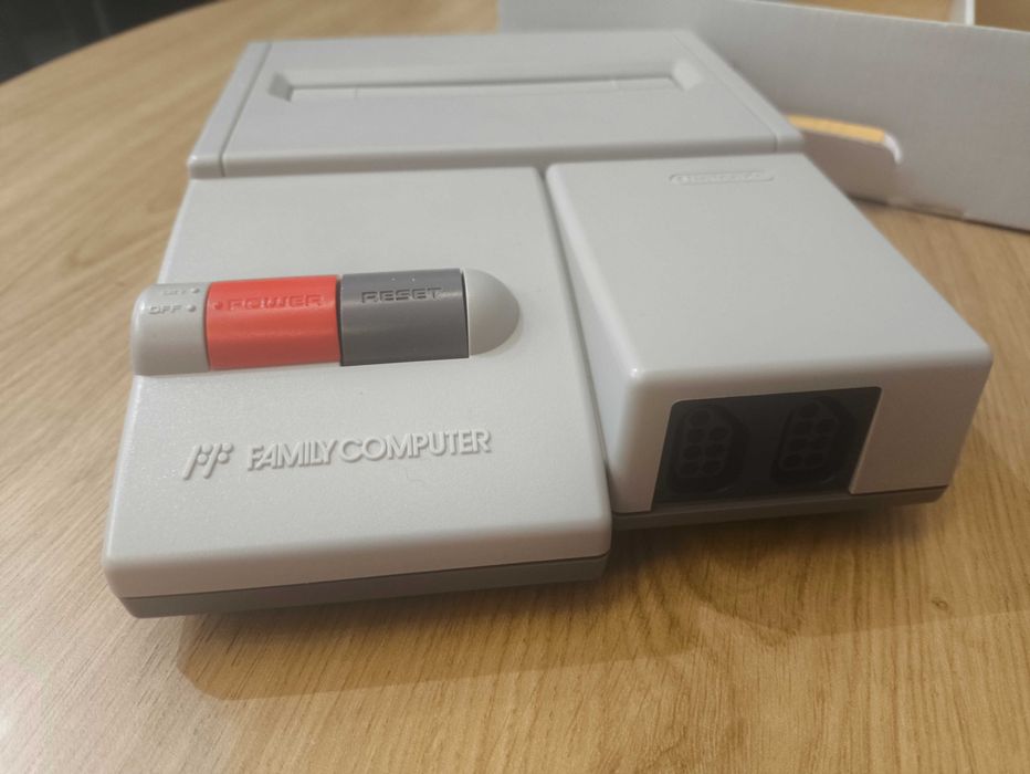 Konsola HVC-101 New Famicom AV Nes Pegasus Dendy #1