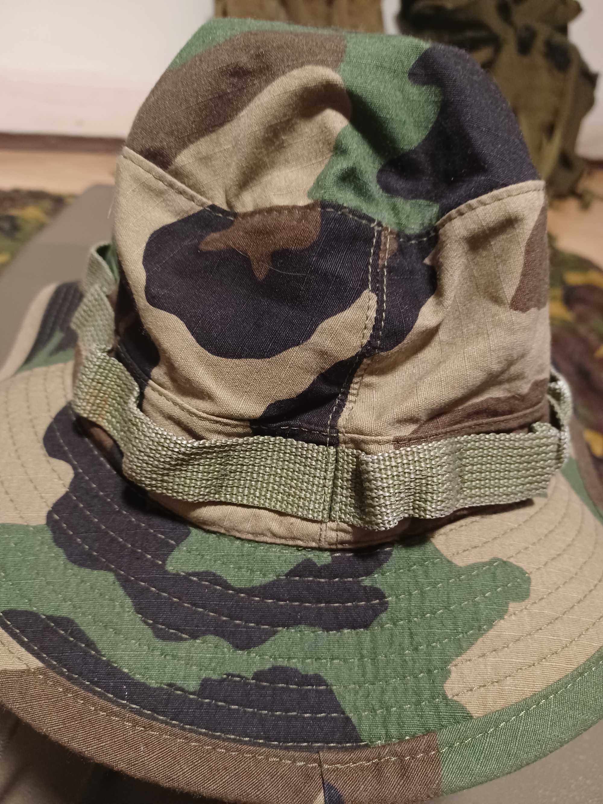 Kapelusz wojskowy US Army woodland type II 7 1/4