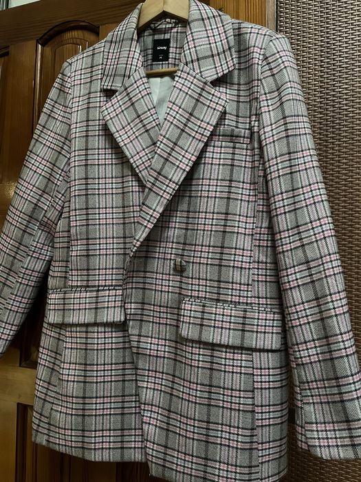 Жіночий піджак у рожево-сіру клітинку | Стильний, елегантний, розмір M