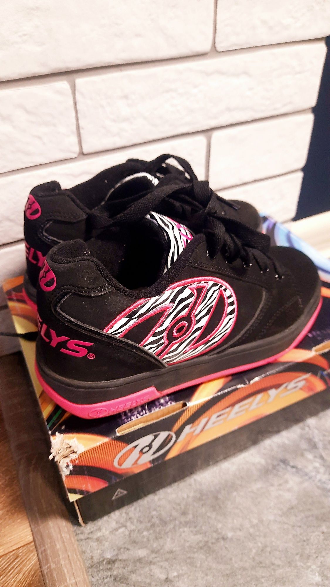 Кросівки-ролики Heelys 34р