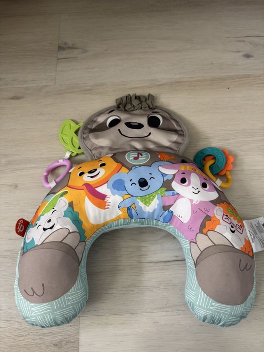 FISHER PRICE muzyczna poduszka do zabawy LENIWIEC dla maluszka