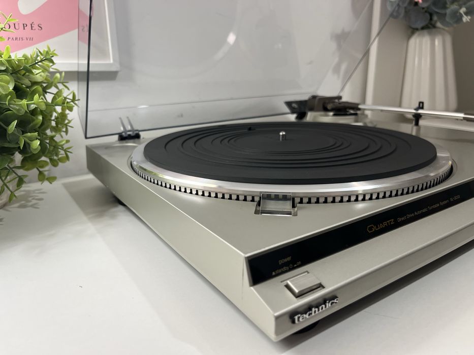 Gramofon Technics SL QD33 po serwisie, szampański i grafitowy