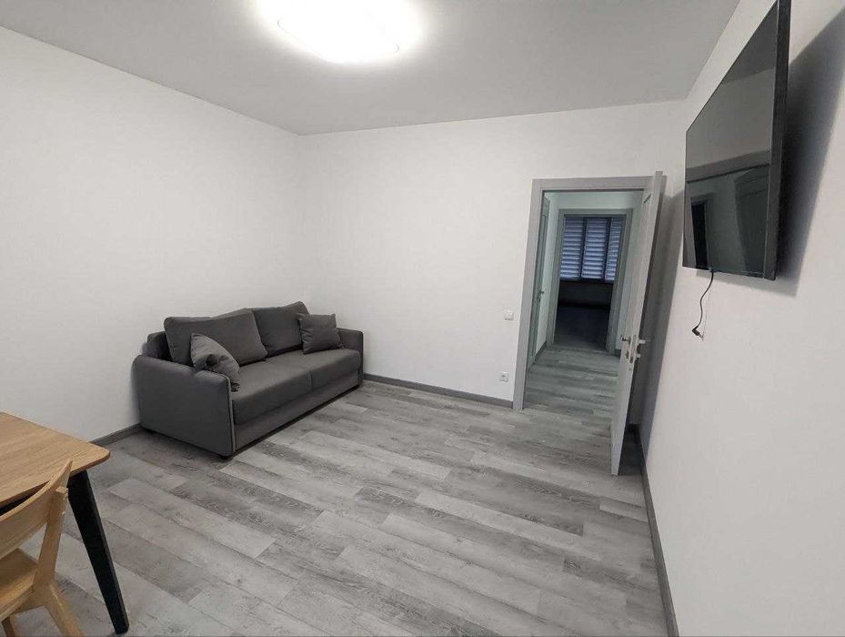 Оренда 2х кімнатну котеджного типу.