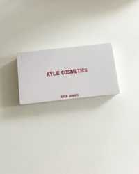 Paletka mouve kylie cosmetics