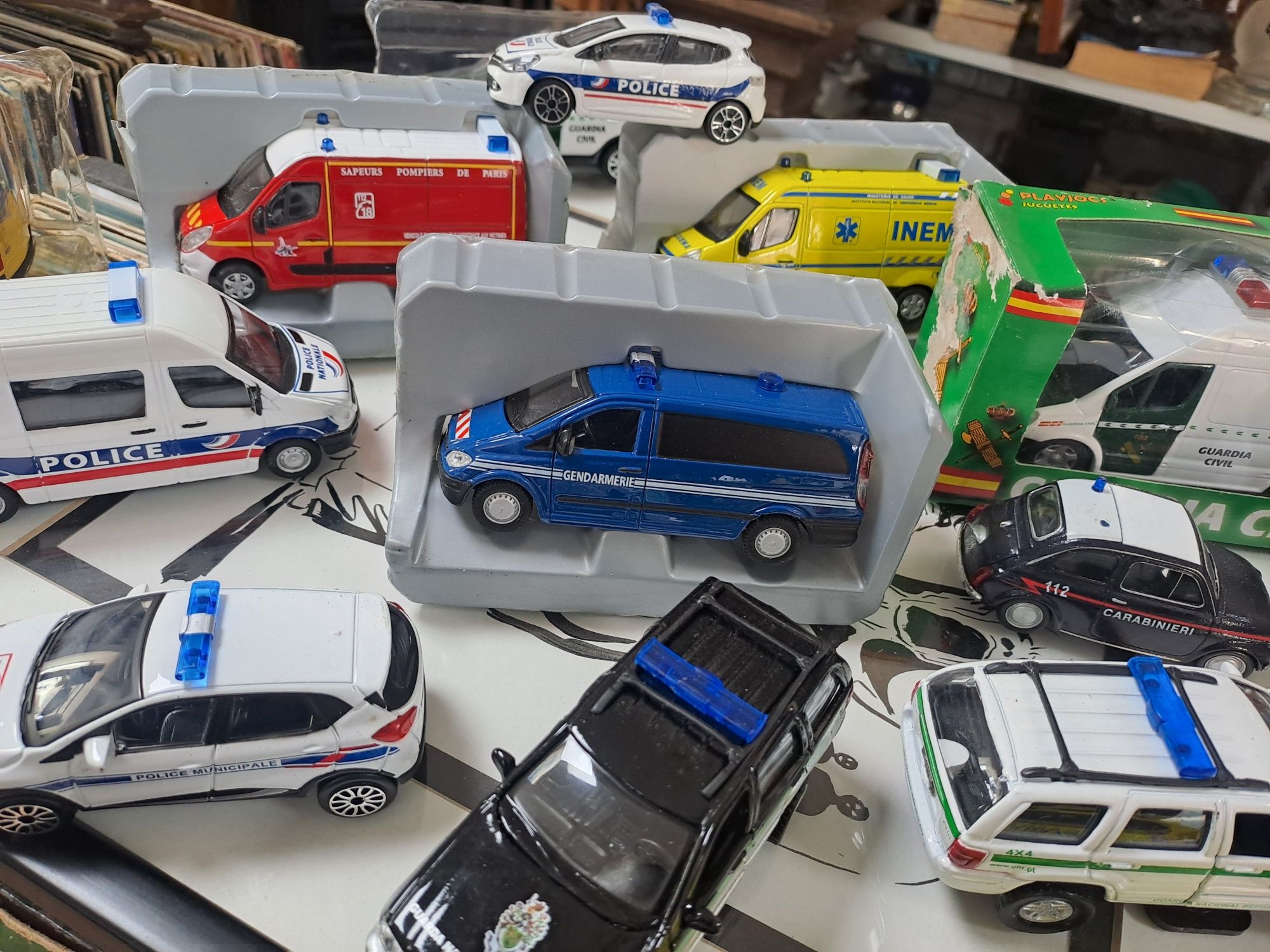 Carrinhos miniatura Gnr/Inem/Policia