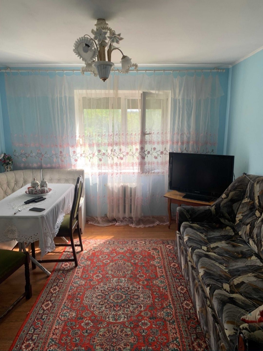 Продам двухповерховий дім