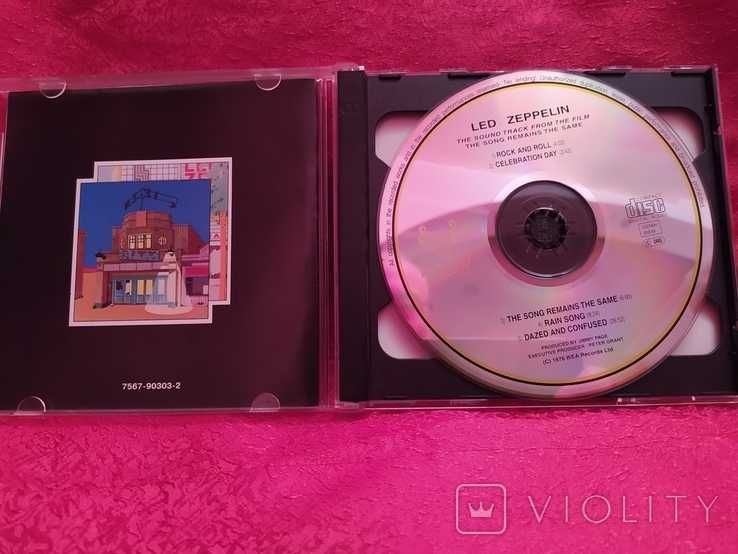 "Led Zeppelin" Live 2CD.