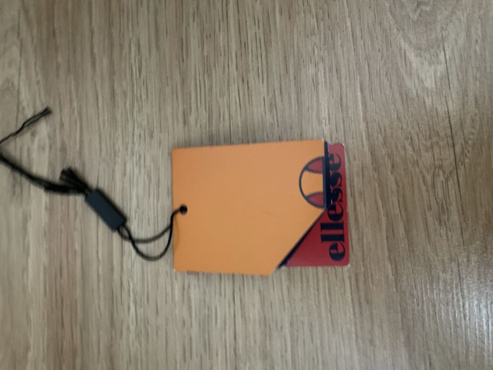 Худі ellesse original