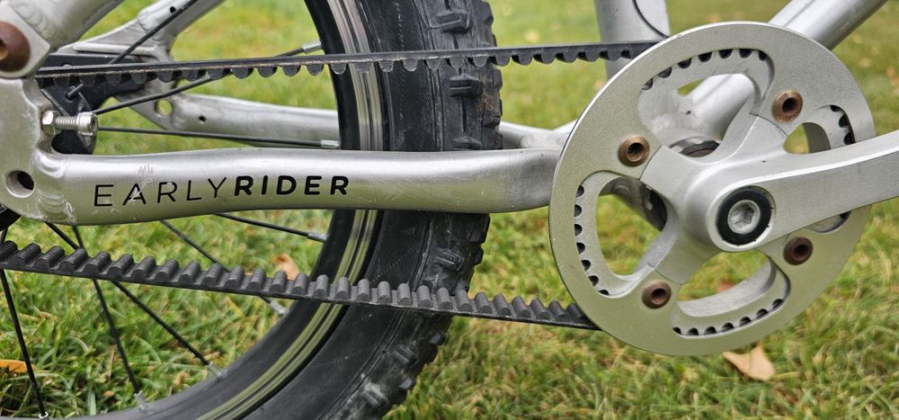 Rower Early Rider seeker 16
Technicznie sprawny.
Siodełko nowe, skórz