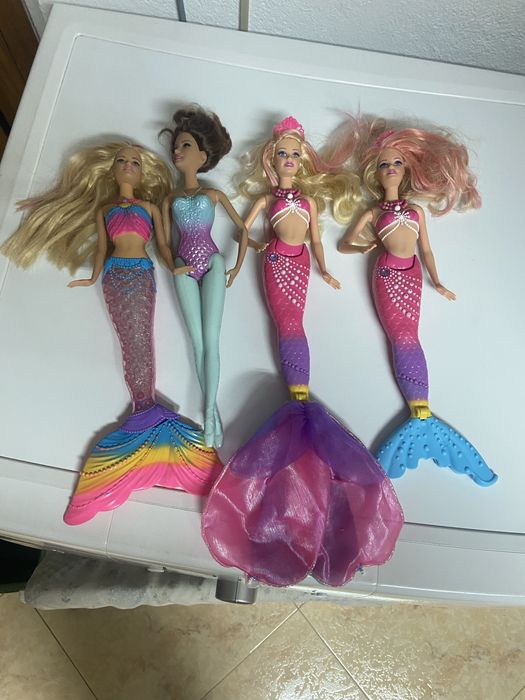 Barbies sereia em bom estado