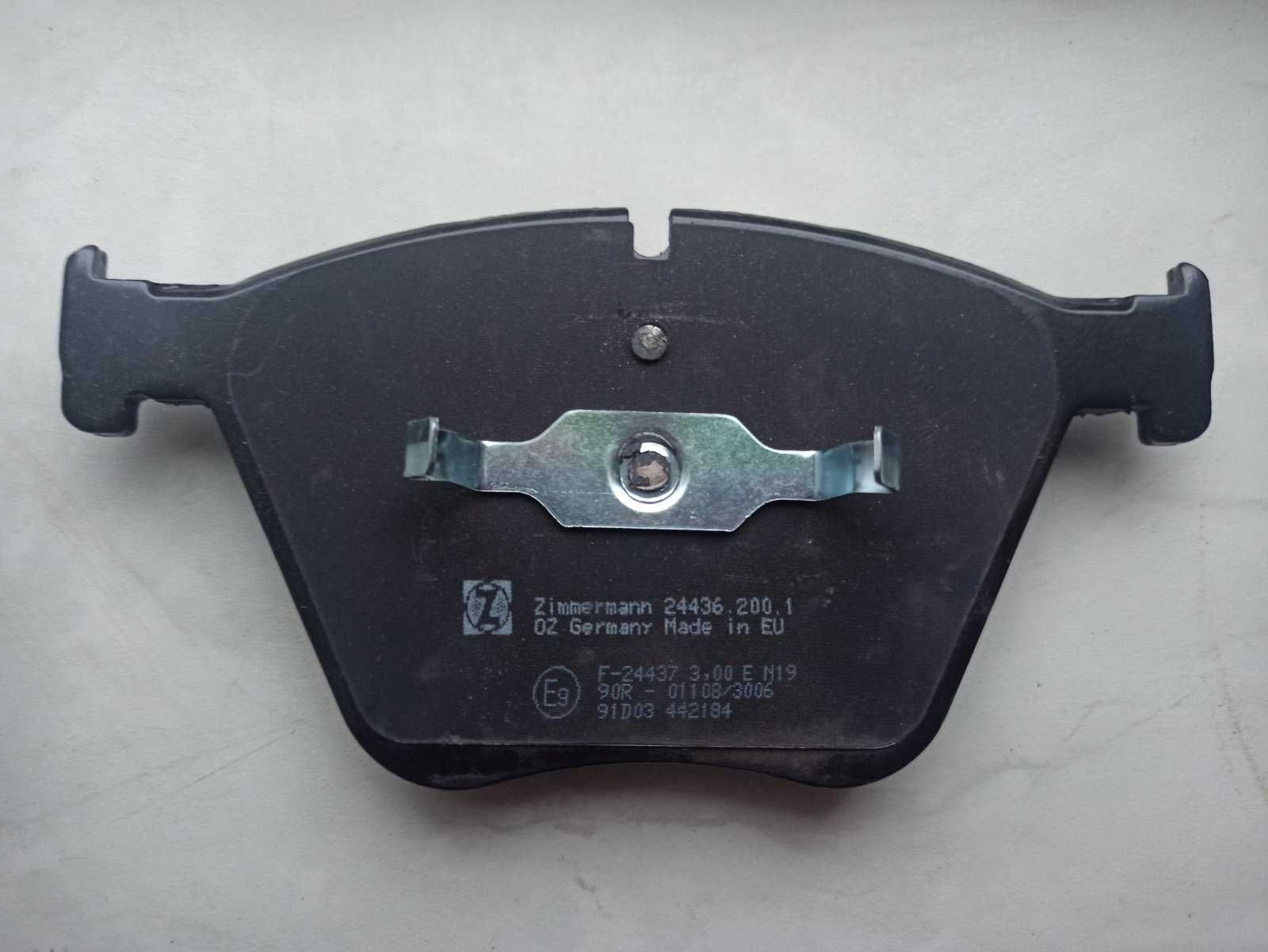 Передние тормозные колодки для BMW  Zimmermann 24436.200.1