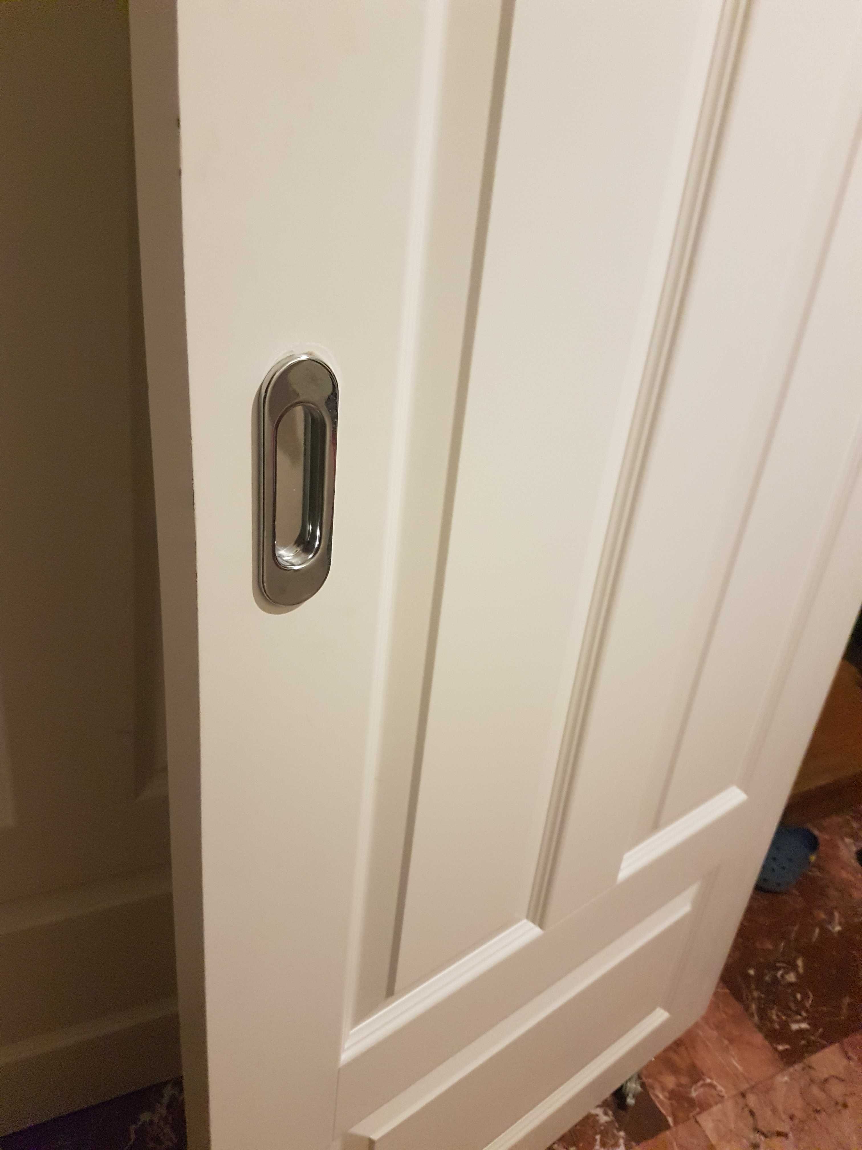 Drzwi przesuwne do pokoju podwójne białe