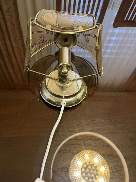 Продаю  бра на стіну