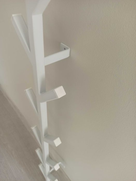 Metalowy wieszak scienny 120 cm