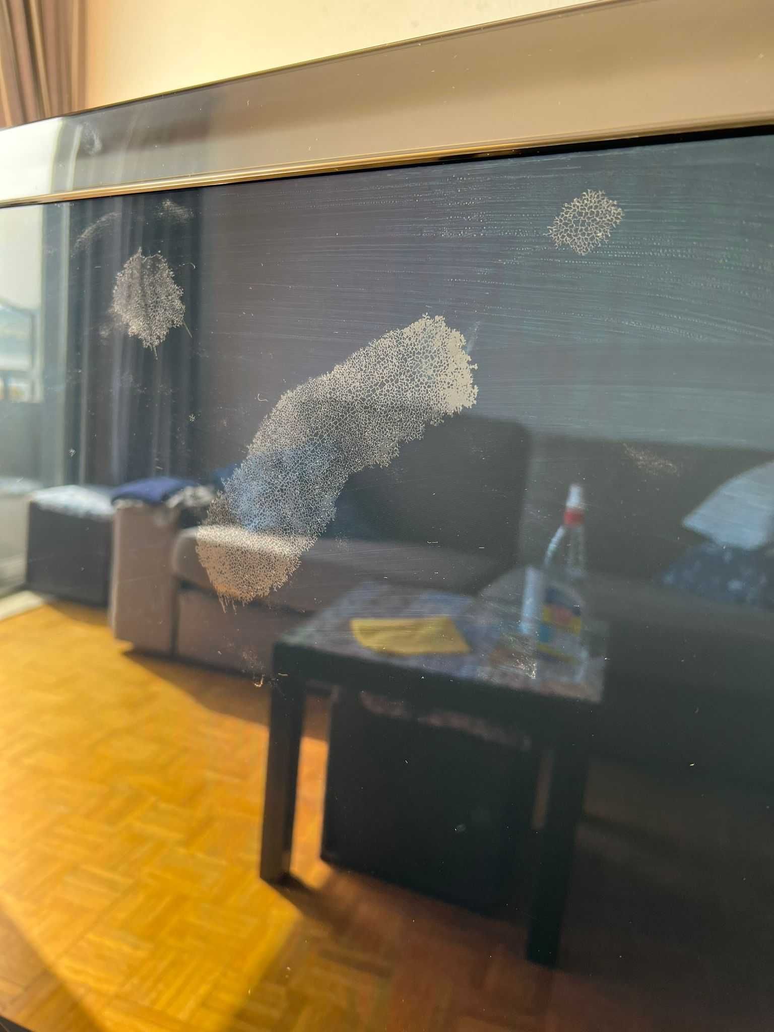 Enorme TV Panasonic TX-p42st30e VIERA 3D Plasma (televisão antiga)