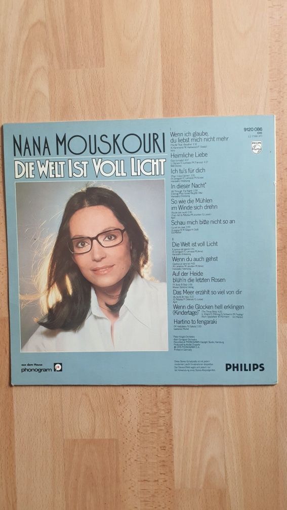 Nana Mouskouri Die Welt Ist Voll Licht