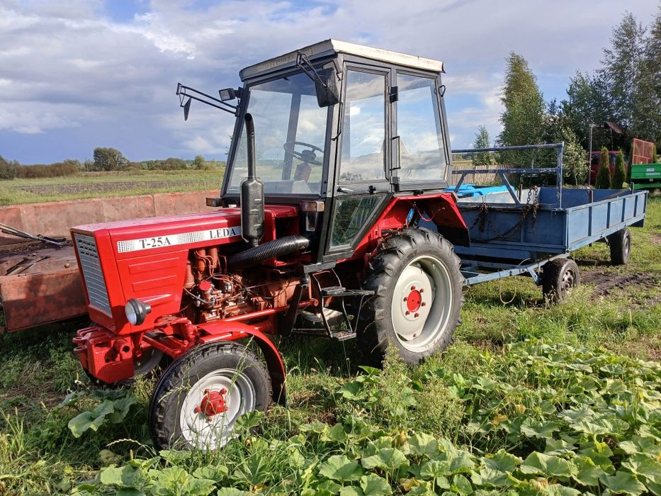 Продам трактор Т 25