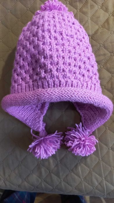 Детские вязаные шапочки