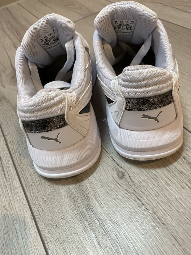 Białe adidasy PUMA 37,5