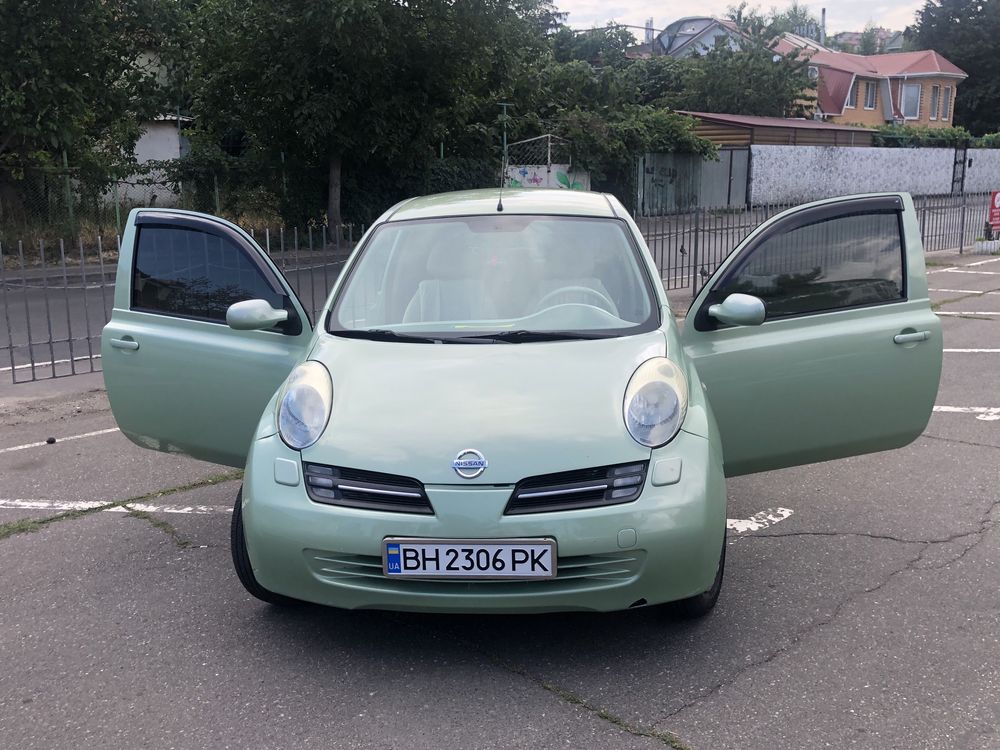 Nissan  Micra (продажа-обмен)