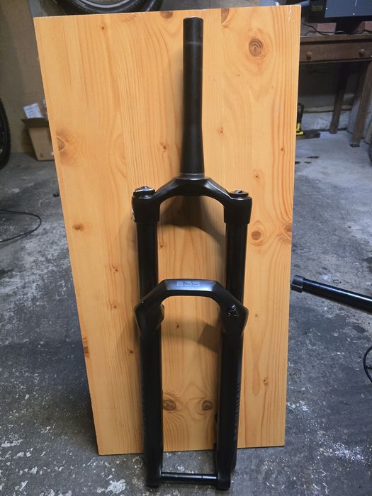 Amortyzator Rock Shox 35 pod kolo 29 cali