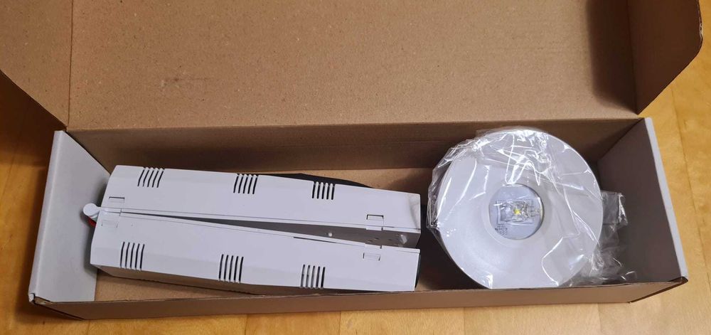 Oprawy oświetlenia Awaryjnego AWEX