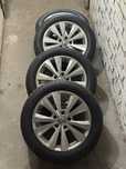 Felgi VW GOLF z oponami r16