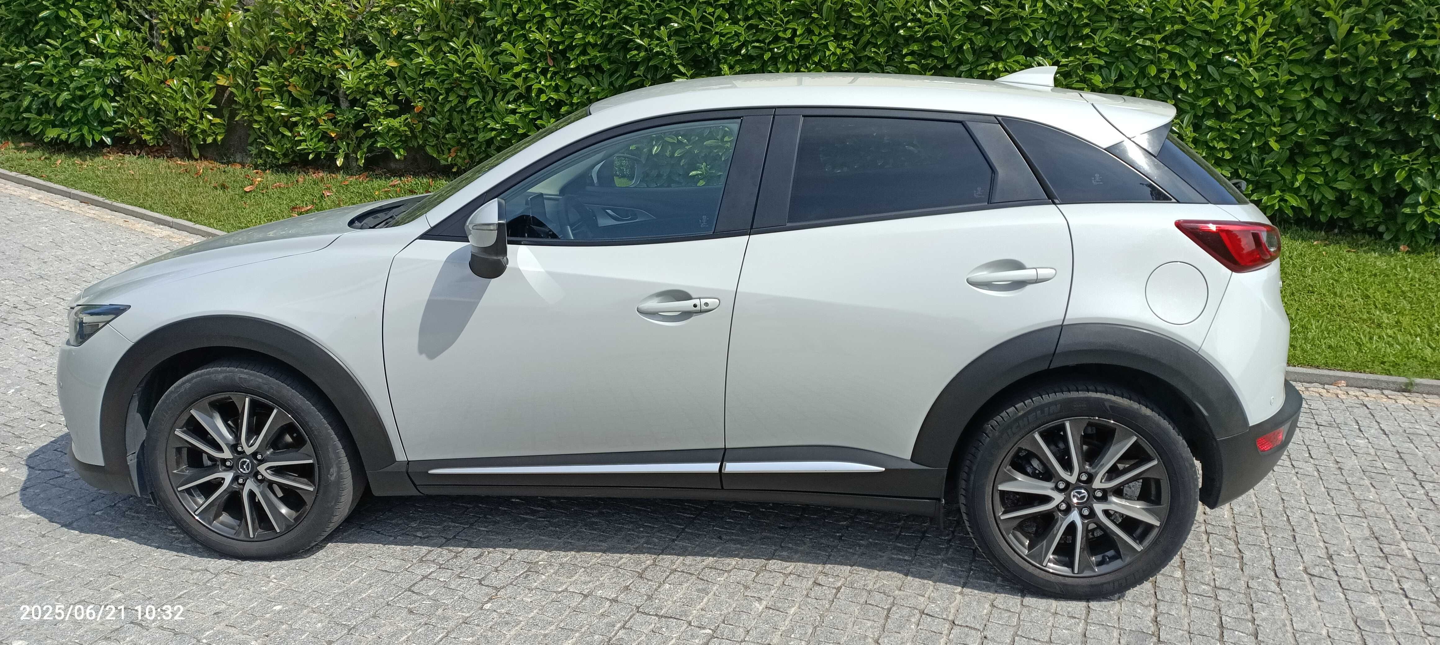 Mazda cx3 c/novo full extras