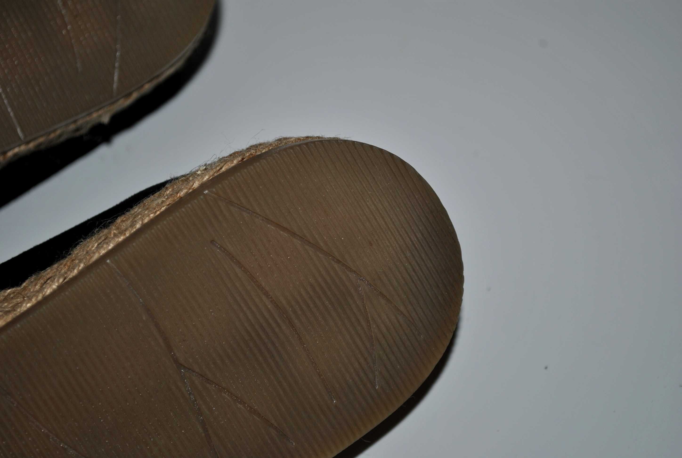 Туфли 40-41 черные замшевые блестящие шикарные Испания эспадрильи