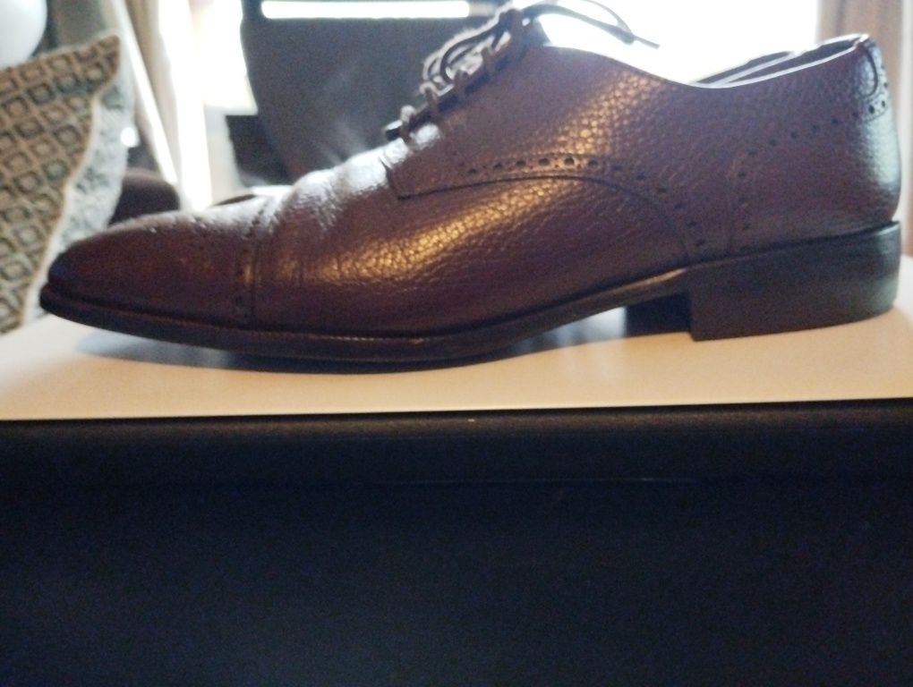 Sapatos de homem castanhos vulko sola em couro feitos a mão número 42