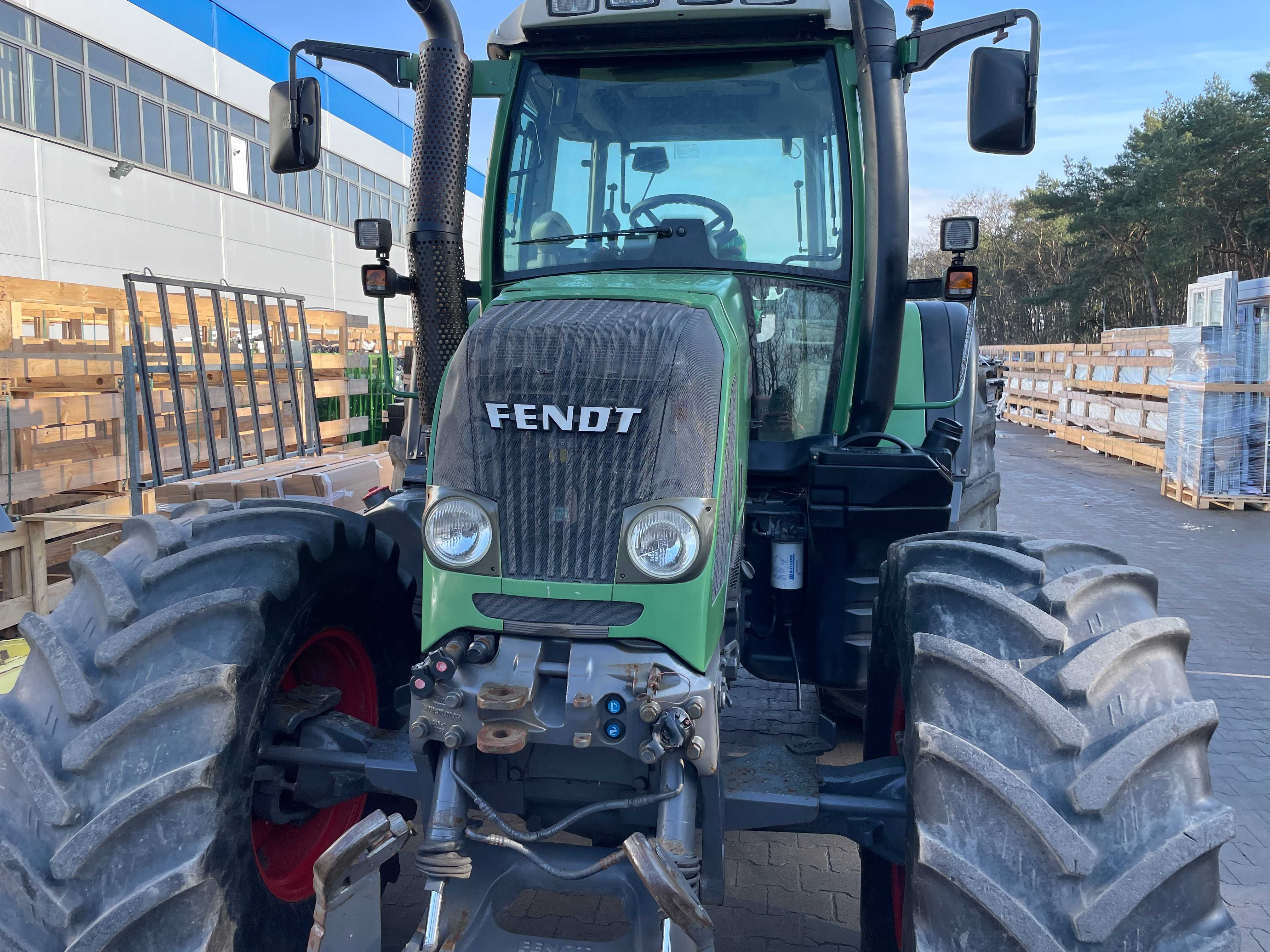 Wynajem Traktor Fendt 412 Vario