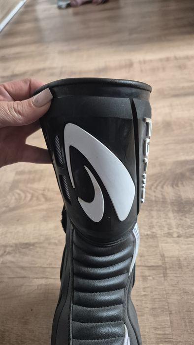 Buty na motocykl