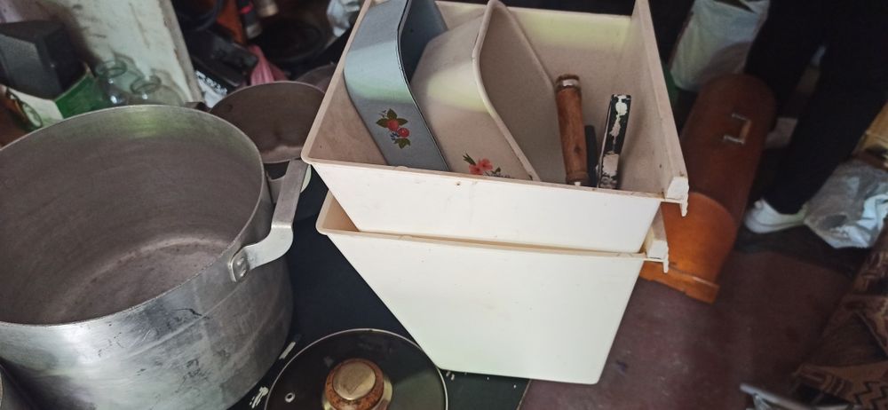 Ящики под овощи в холодильник