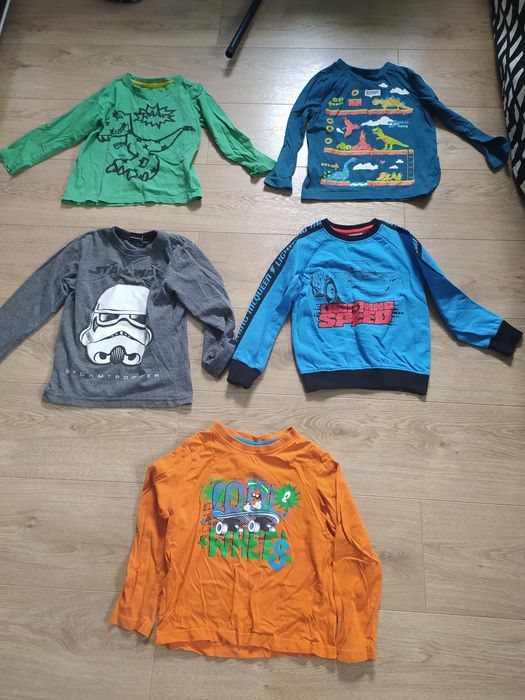 Zestaw koszulek 110/116 plus gratis