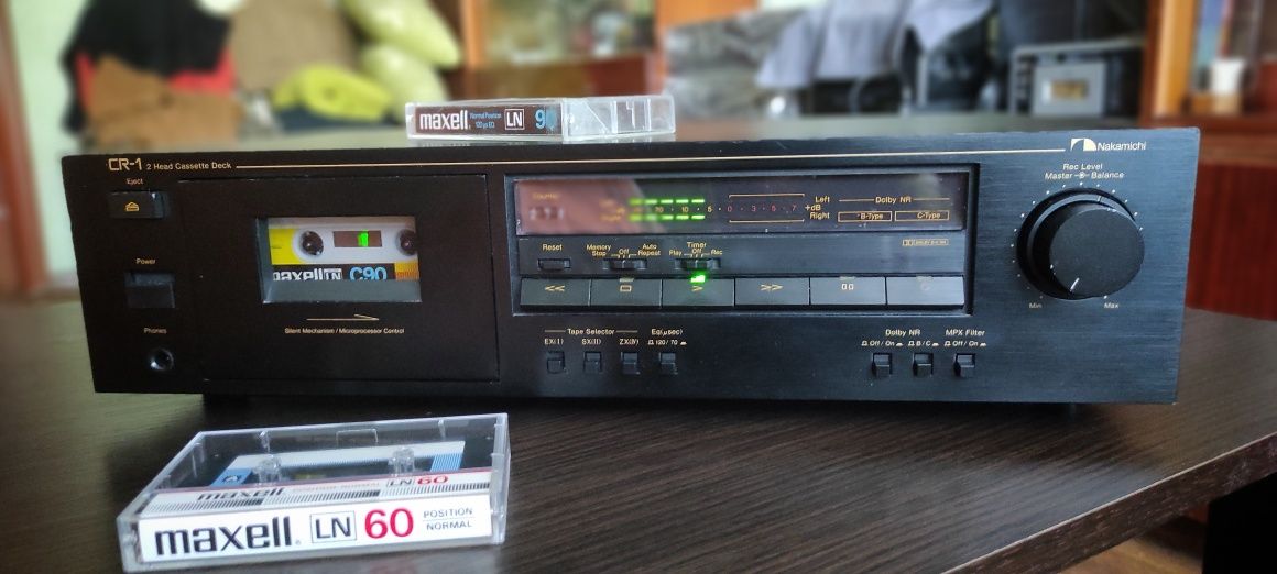Nakamichi cr1, касетна дека